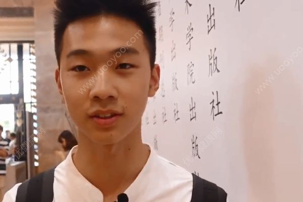 全家旅游每年要花三十萬，14歲男生游遍10多個國家(3)