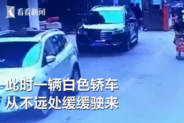 幼童玩躲貓貓慘遭轎車碾壓，危在旦夕，警方已介入(2)