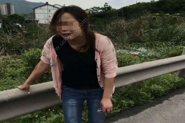 離婚路上丈夫欲同歸于盡！妻子高速跳車逃生！(3)