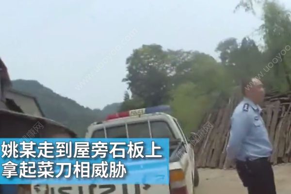 嫌妻吵鬧男子求民警拘留，夫妻之間吵架怎么辦？(2)