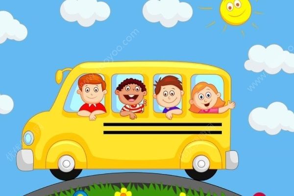 幼童被遺忘校車內(nèi)4小時(shí)身亡，寶寶園負(fù)責(zé)人被警方控制(3)