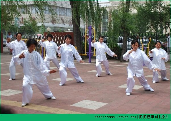 練太極過(guò)量有什么害處？練太極拳的副作用(2)