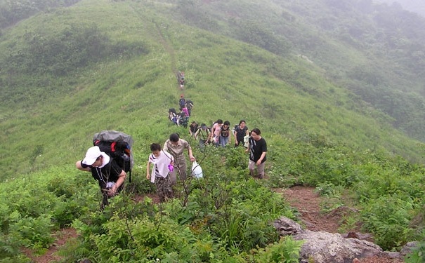 爬山前可以吃早餐嗎？早上爬山前要不要吃早餐？(1)