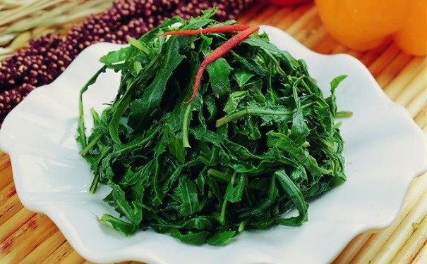 春季吃野菜有什么好處？常見野菜的功效有哪些？(1)