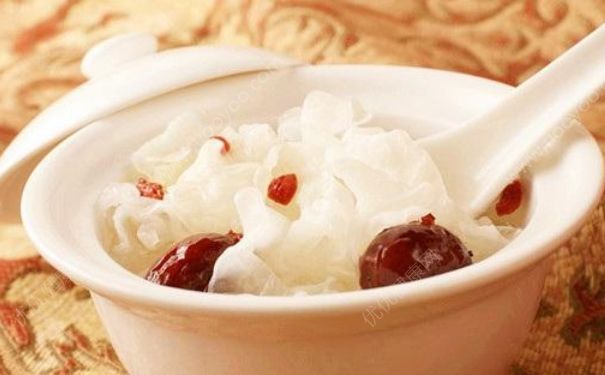 有哪些食物能潤(rùn)肺止咳？吃什么對(duì)肺部有益？(2)