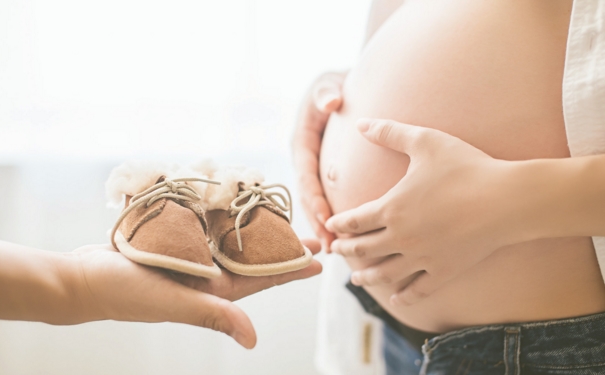 孕婦便秘該怎么辦？怎么用蜂蜜解決孕婦便秘？(1)