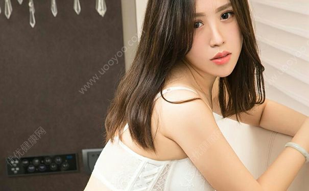 18歲女孩乳頭內(nèi)陷是怎么回事？18歲女孩乳頭內(nèi)陷怎么辦？(2)