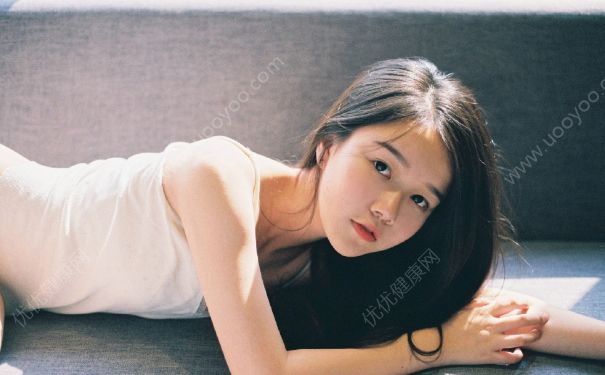 14歲女孩白帶發(fā)黃正常嗎？14歲女生白帶黃怎么辦？(4)