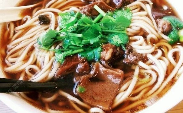 牛肉面套餐賣(mài)78元，店家未明碼標(biāo)價(jià)被罰5000元(3)