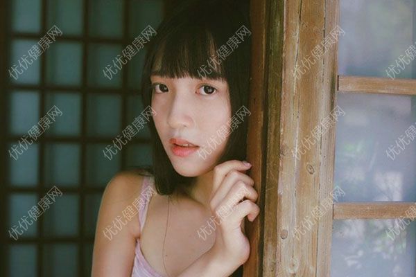 16歲女生痛經(jīng)是怎么回事？16歲女生痛經(jīng)該怎么辦？(1)