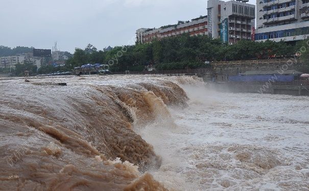 發(fā)洪水怎么辦？發(fā)洪水時(shí)怎樣逃生？(1)