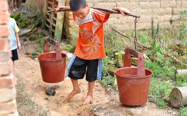 9歲男孩經(jīng)常頭暈惡心怎么回事？9歲男孩經(jīng)常頭暈惡心怎么辦？(4)