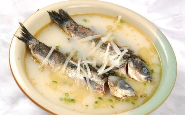 鯽魚營(yíng)養(yǎng)價(jià)值有哪些？鯽魚湯有哪些營(yíng)養(yǎng)價(jià)值？(1)