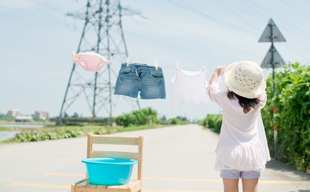 衣服到底要不要反過來曬？衣服反過來曬好嗎？(1)