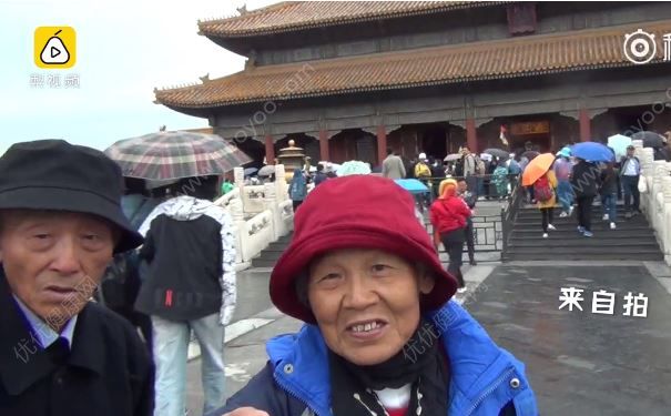 80歲金婚老人重度蜜月，全程自拍秀恩愛，晚年該怎樣享受生活？(2)