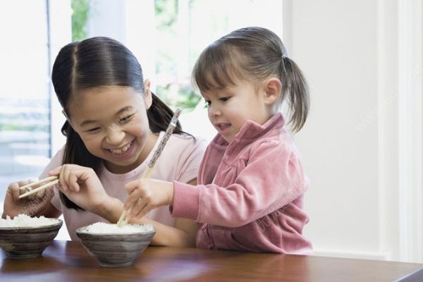 生長激素對孩子好嗎？孩子身材矮，用生長激素治療安全嗎？(1)