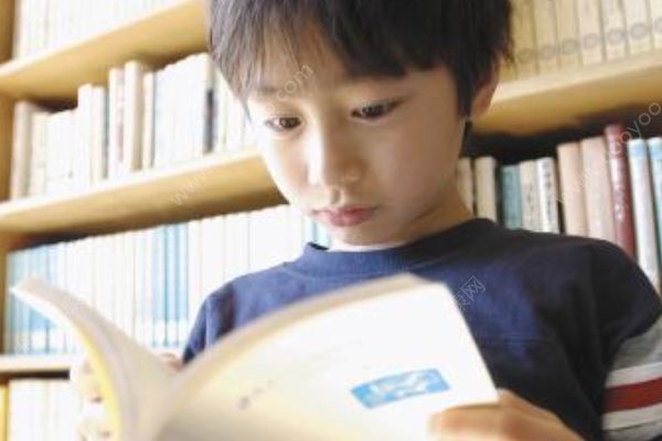 10歲男孩嫌爺爺嘮叨離家出走，零下20多度體驗(yàn)荒野求生(4)