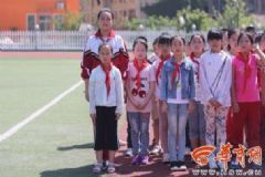 10歲女孩身高1.72米，為什么有的人長的很高？[多圖]