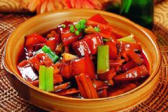 紅燒肉有苦味是怎么回事？紅燒肉用什么鍋?zhàn)詈?？[圖]