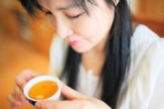 喝茶會(huì)導(dǎo)致女人貧血嗎？女人喝茶會(huì)引起貧血嗎？[圖]