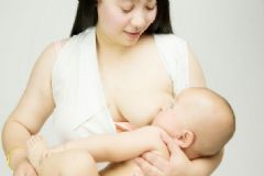 寶寶母乳喂養(yǎng)需要喂水嗎？母乳需要喝水嗎？[圖]