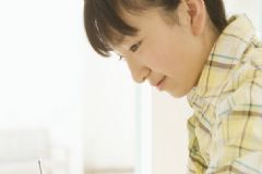 3個(gè)方面致青少年“染”上頸椎病！[圖]