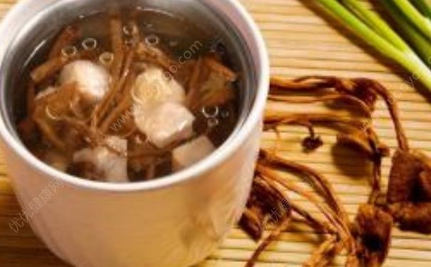 茶樹菇有什么營養(yǎng)？吃茶樹菇胃疼怎么處理？(2)