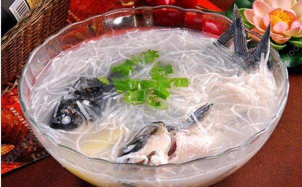 鯽魚(yú)湯能下奶嗎？吃什么可以下奶呢？(1)