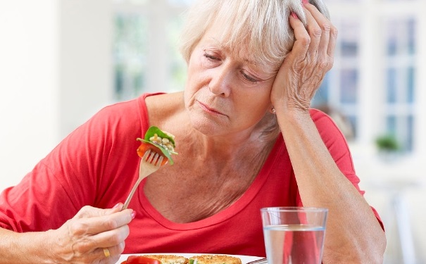 老人吃什么食物降血脂？老人血脂偏高吃什么食物好？(1)