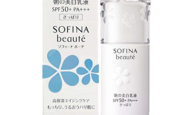 SOFINA芯美顏美白日間保濕防護(hù)乳(俗稱小白花)好用嗎？(1)