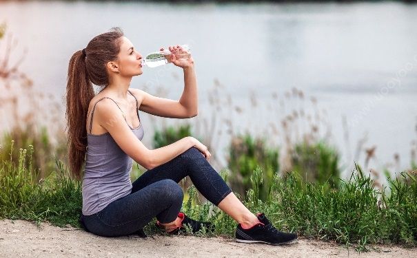 如何給飲水機(jī)消毒？如何給飲水機(jī)消毒？(1)