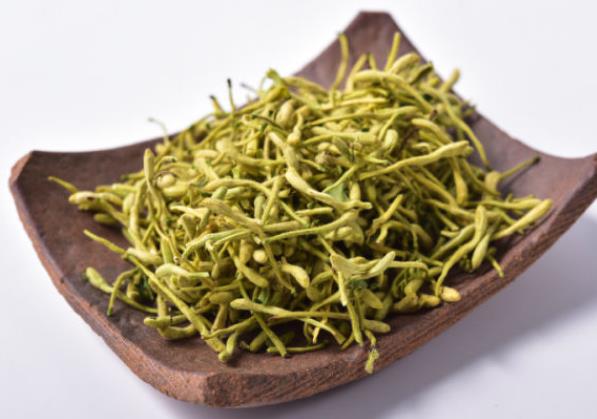 喝金銀花茶會(huì)影響月經(jīng)嗎 性寒,忌過(guò)量,因個(gè)人體質(zhì)飲用